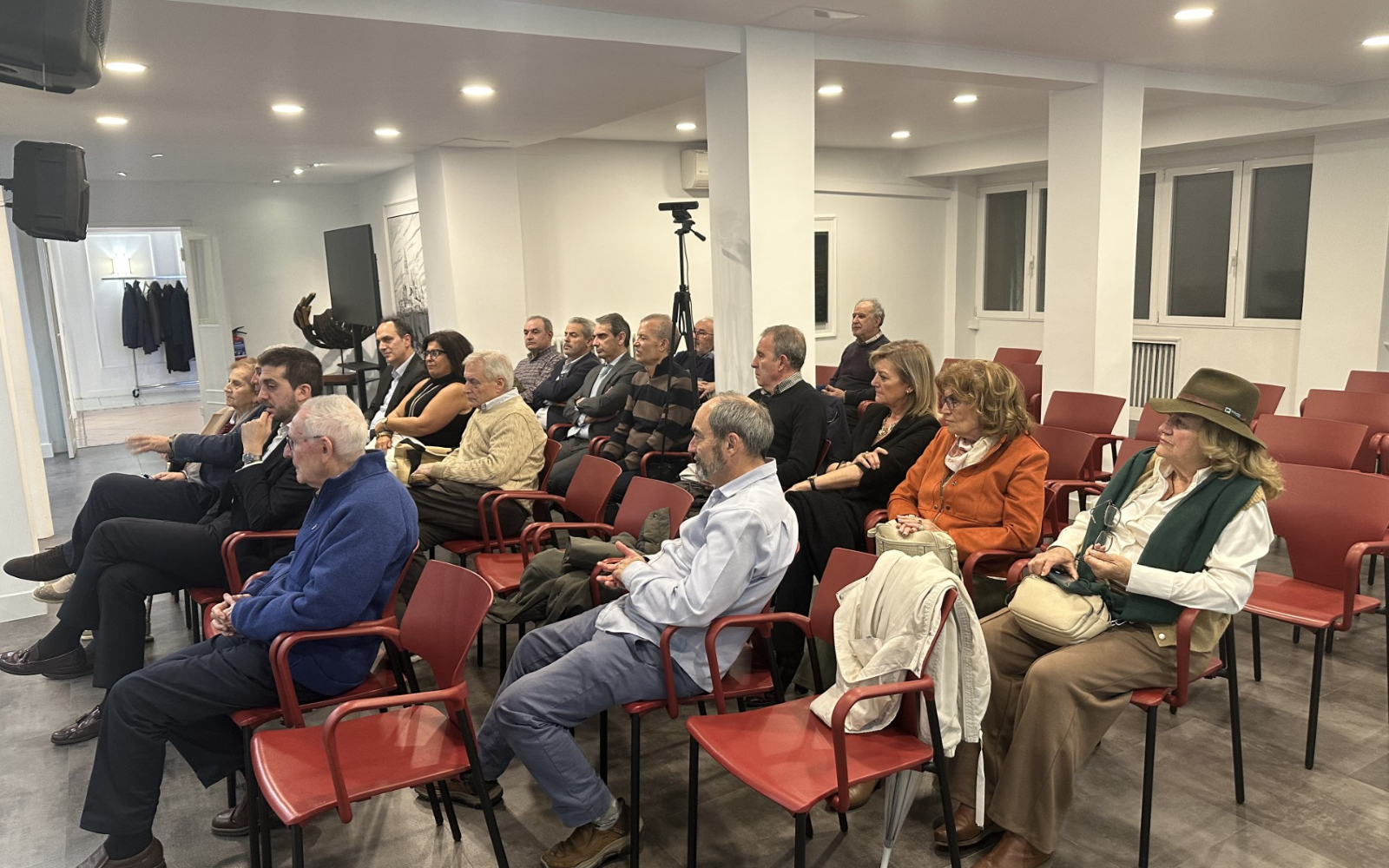 estrechar la relación entre dos territorios históricamente vinculados